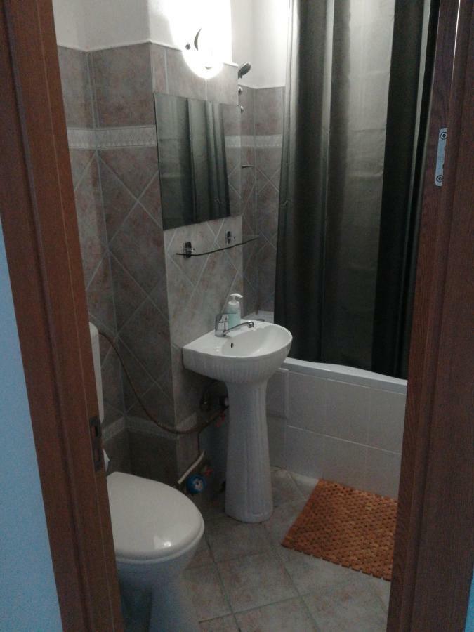 Апартаменты Apartament Erik Сибиу Экстерьер фото